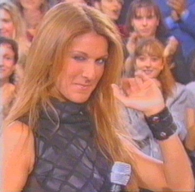 Celine dans Tapis Rouge en Nov.27, 1999 (c)France2